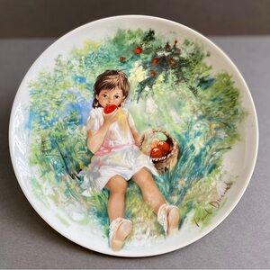Limoges-Turgot “Marie-Ange” Vintage French 8 Inch Collectible Plate